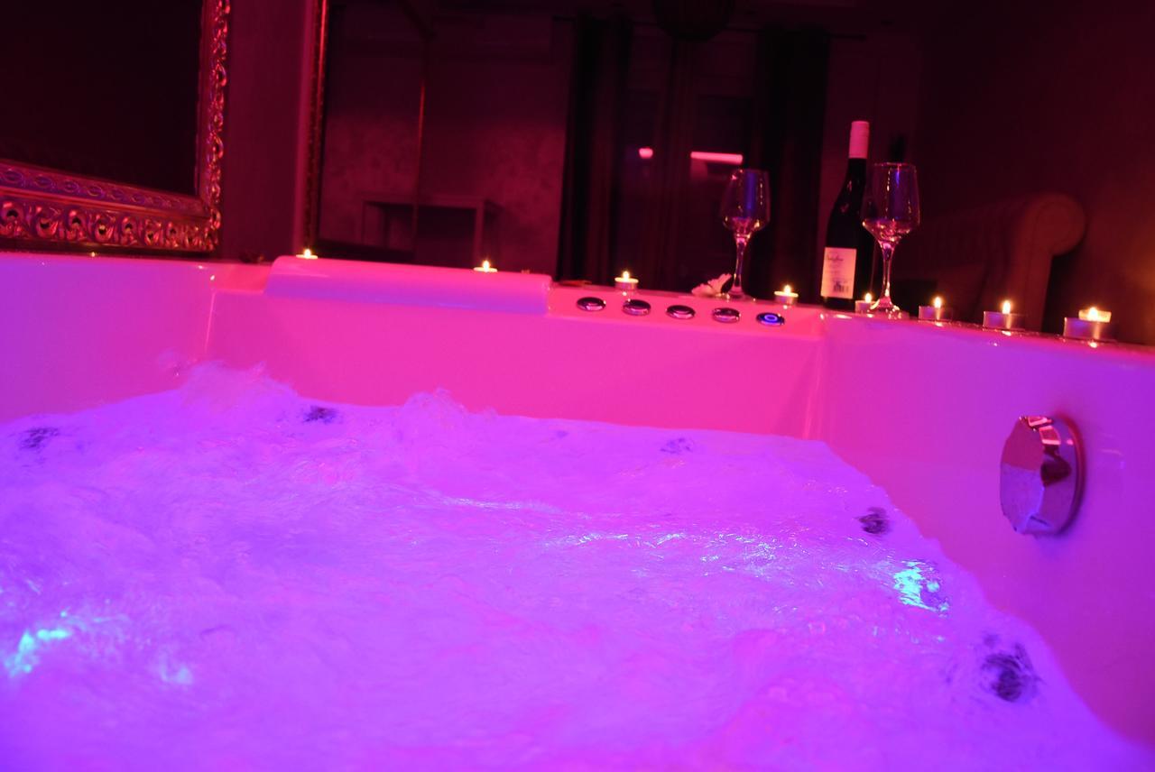 Central Business Apartments Jacuzzi Belgrado Exterior foto