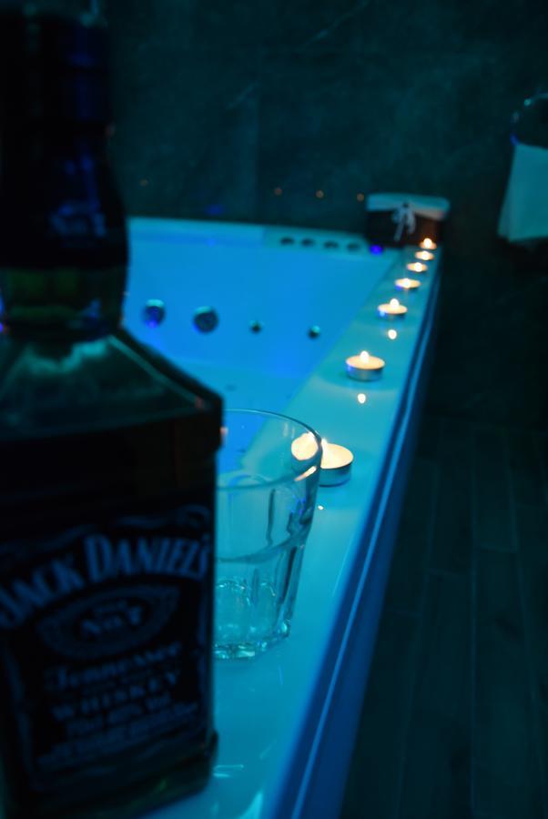 Central Business Apartments Jacuzzi Belgrado Exterior foto